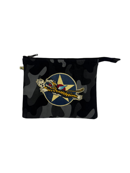 AK/PR/LOT3/ACC/043 Flying Tiger  Pouch - GREY CAMO