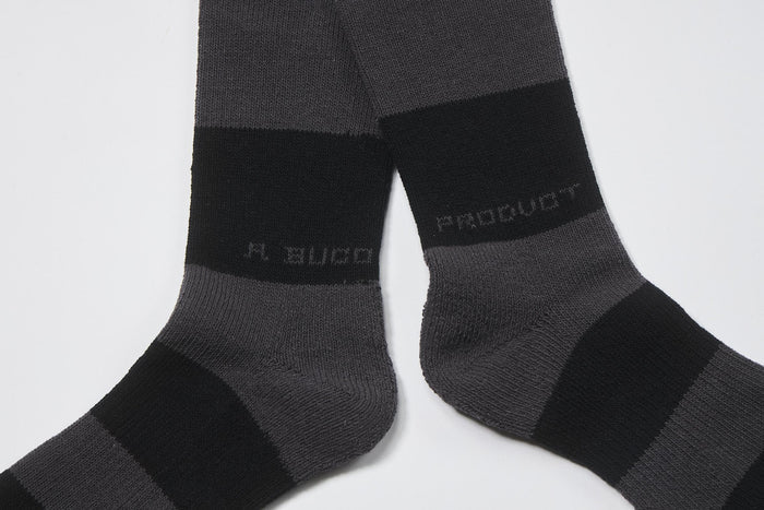 BA23105 BUCO STRIPED ACTION SOCKS - GRAY/BLACK