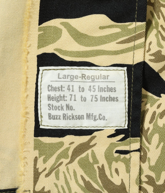 BR15587 GOLD TIGER PATTERN JACKET - BLACK