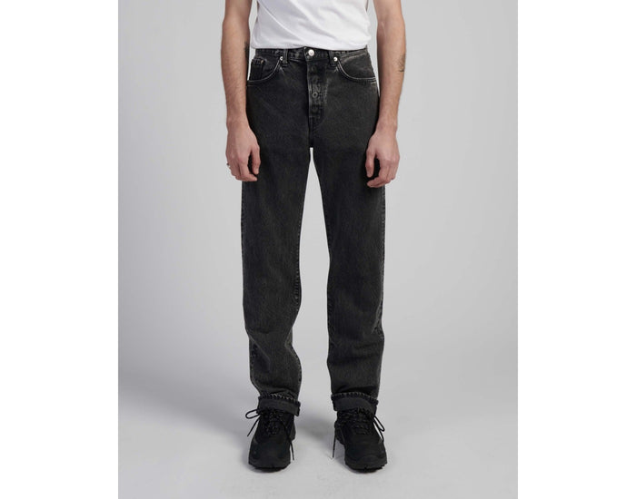 EU04Z-481 REGULAR STRAIGHT - BLACK MID DARK USED