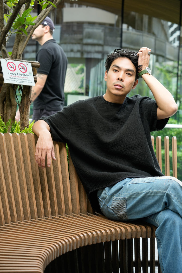 LIGHTWEIGHT SASHIKO T-SHIRT  - BLACK