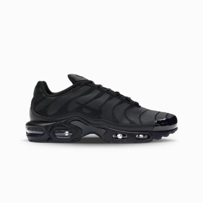 Nike TN replacement shoelaces for Air Max Plus, oval laces by Kicks Shoelaces.