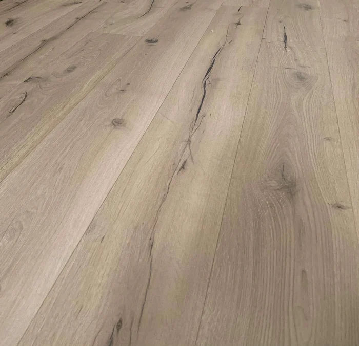 Signature Antique Oak Flooring - 190mm – Heavy Brushed Raw Oak