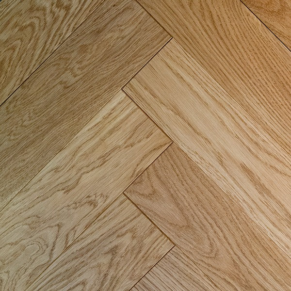 Staki Warwick Herringbone Rustic LED Oil (0.80sqm pack)